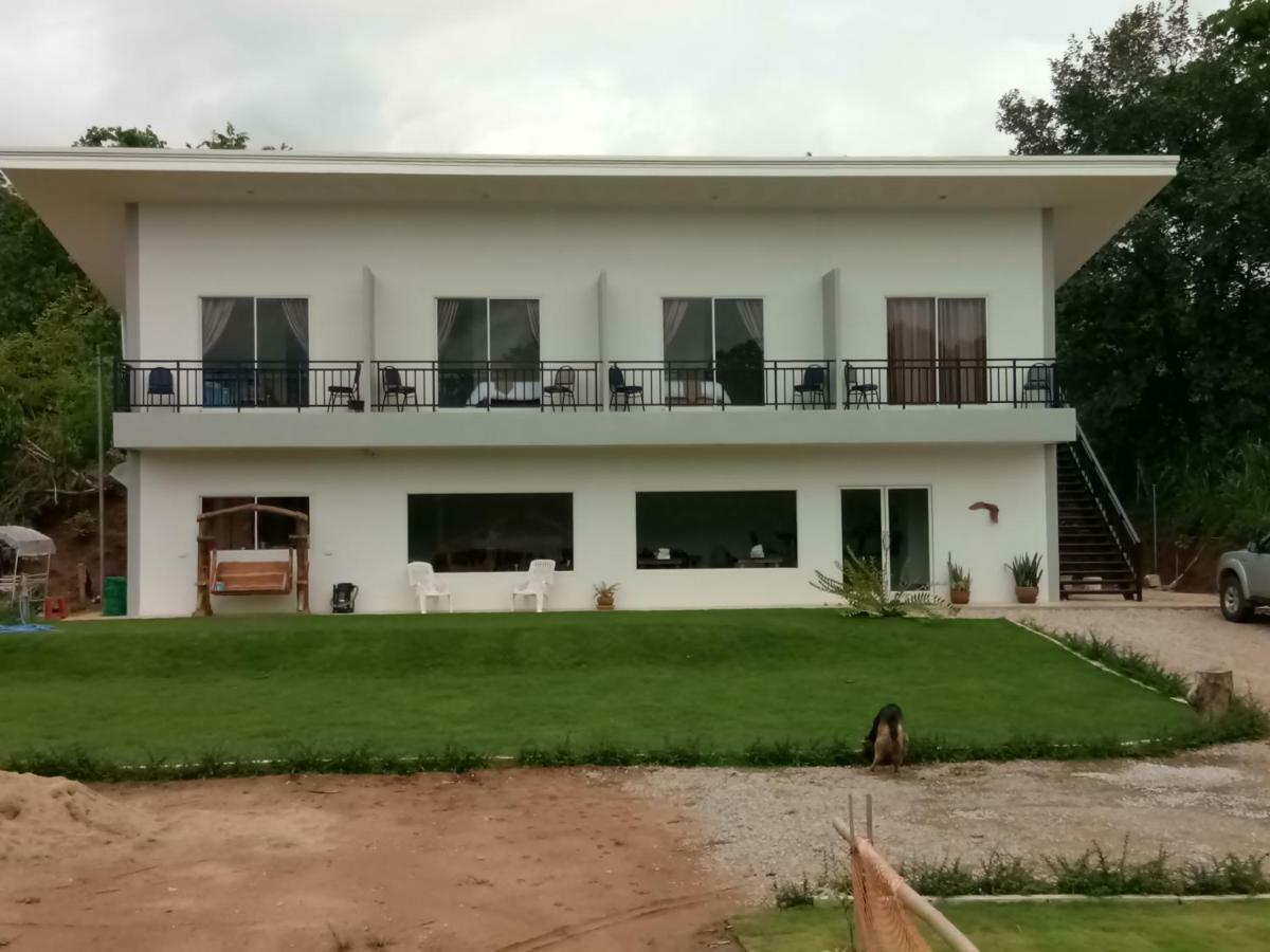 Supunnika Garden Guesthouse&Restaurant Fang Exterior foto